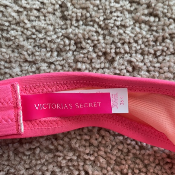 Victoria’s Secret Pink Bandeau Swim Top 36C - Picture 7 of 7
